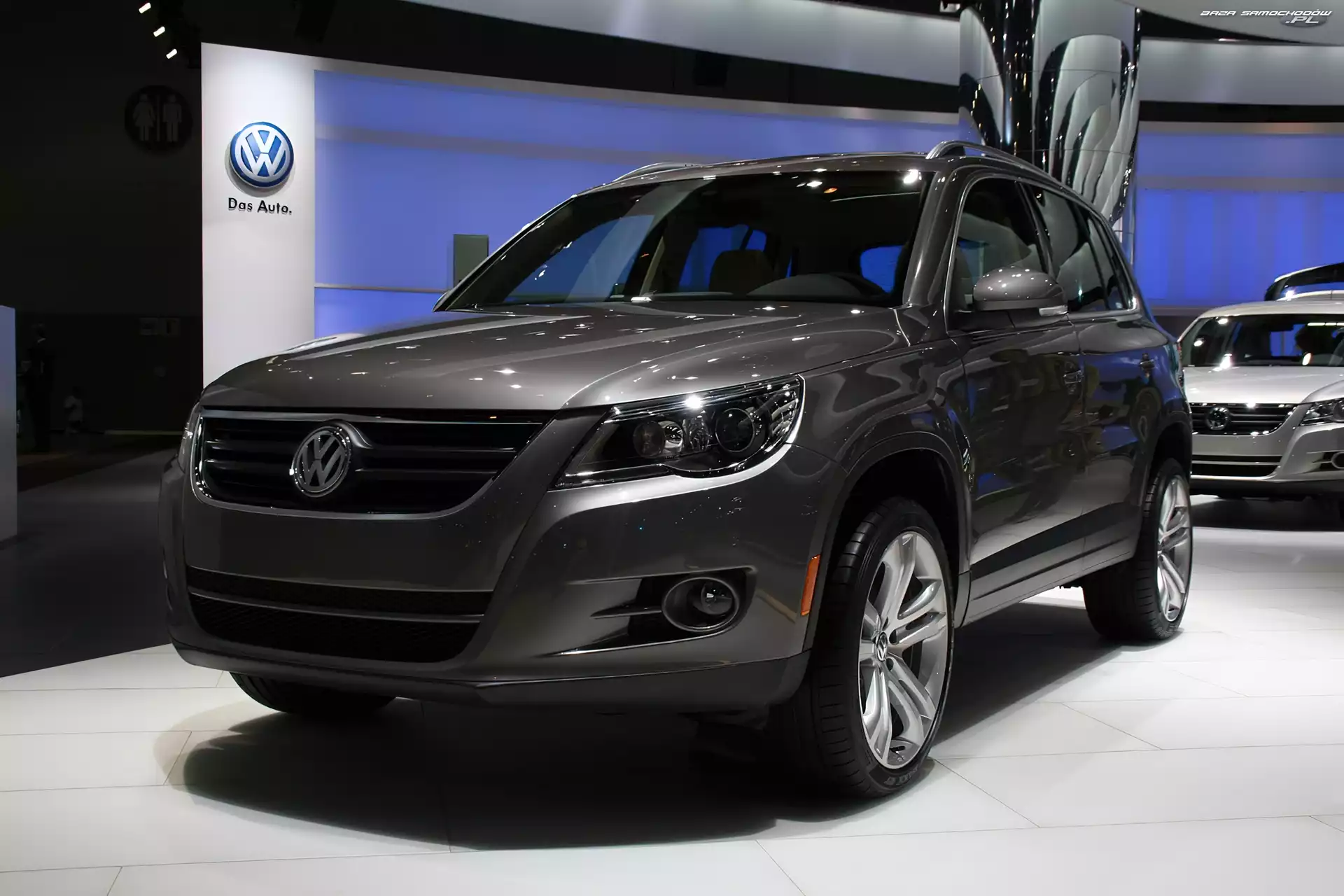 Volkswagen Tiguan, Dealer