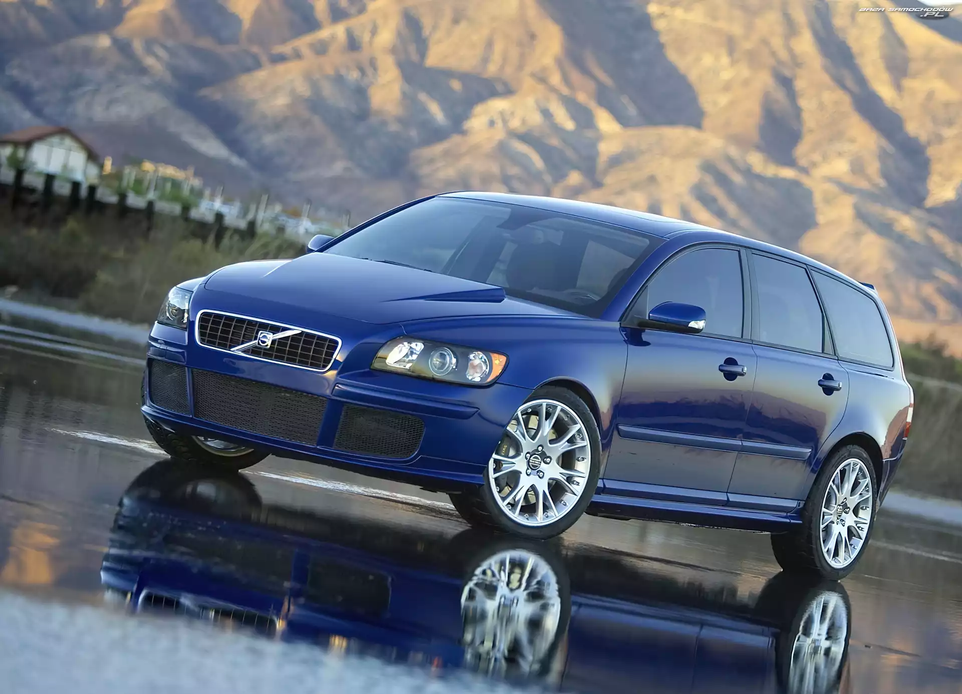 Volvo V-50 SV
