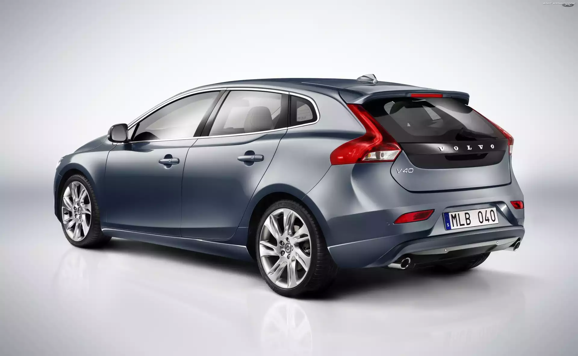 Volvo, V40