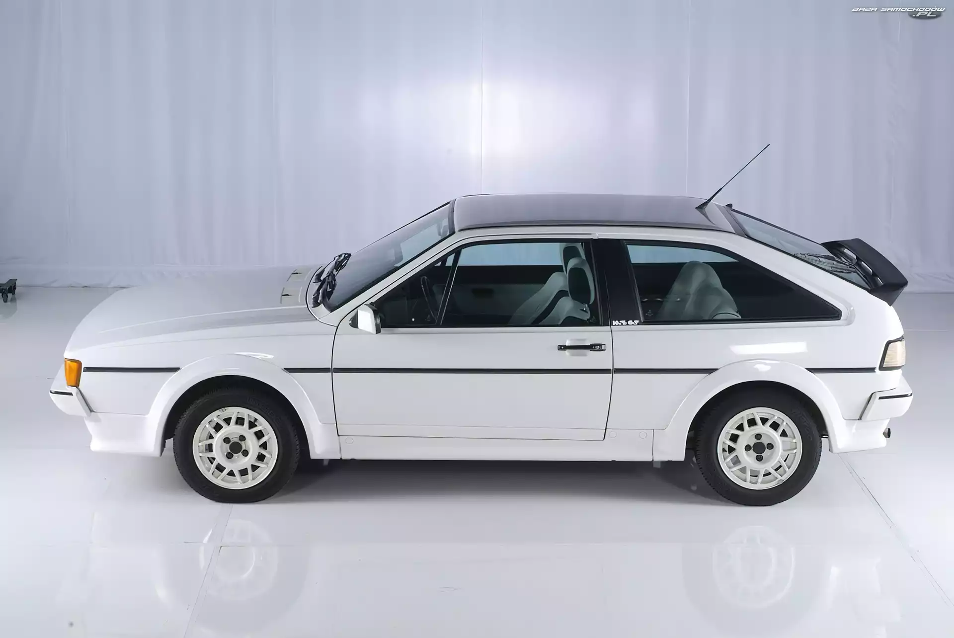 VW Scirocco, Poprzednia, Wersja