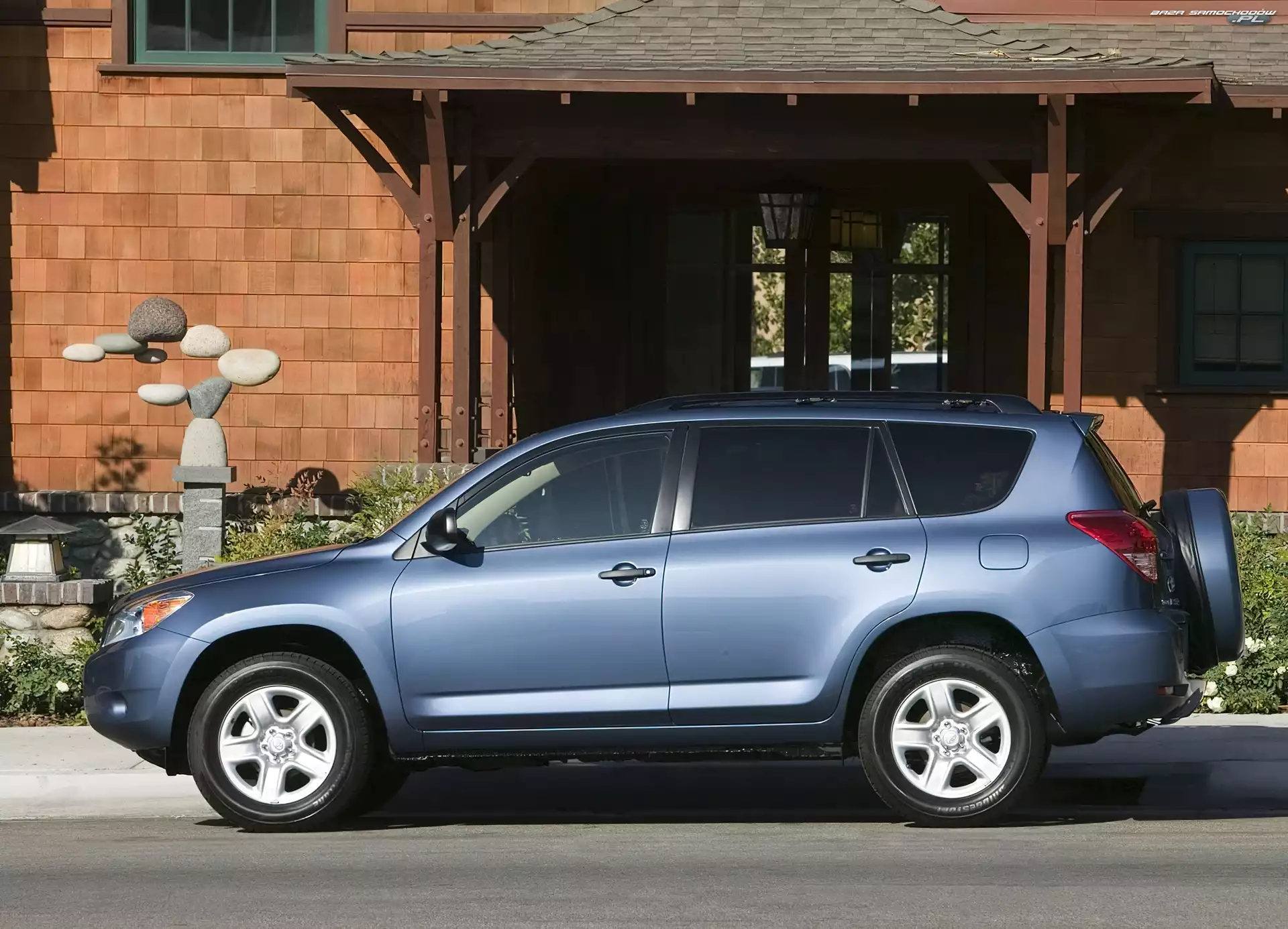 Wersja, Toyota RAV4, Długa