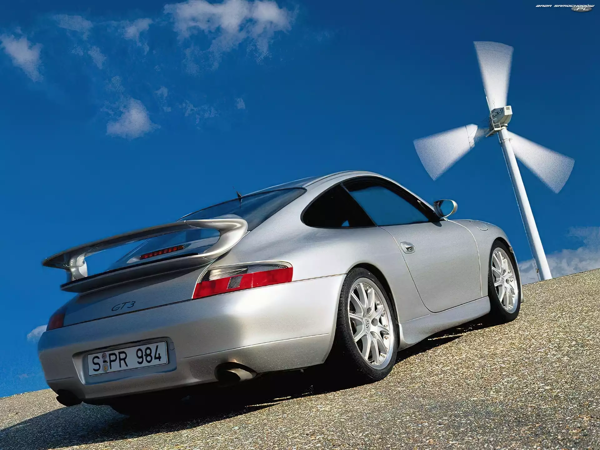 Wiatrak, Porsche 911 GT3, Spojler
