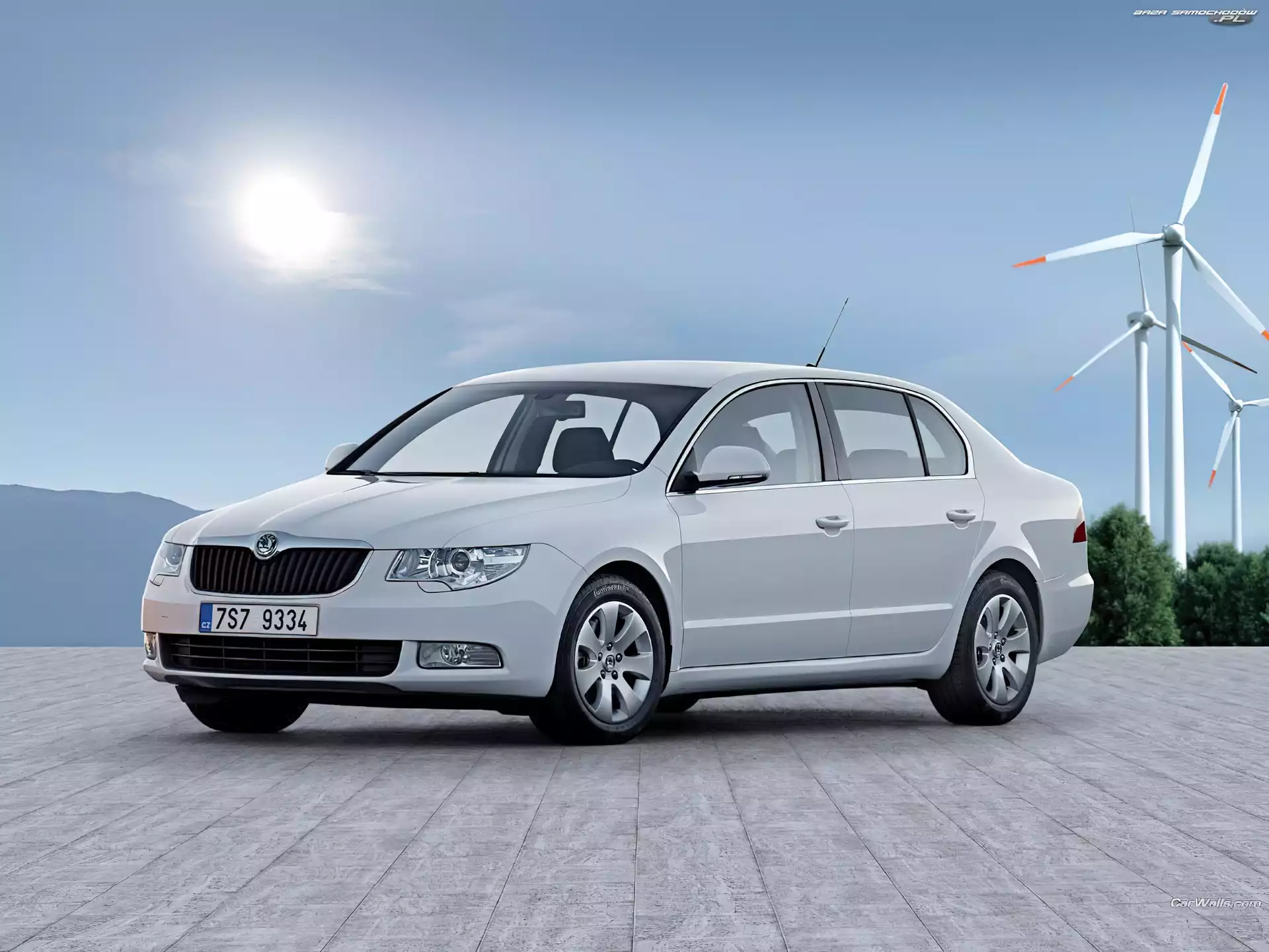 Wiatraki, Szara, Skoda Superb