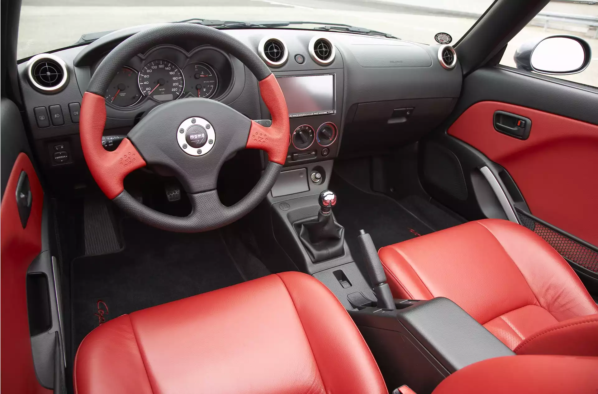 Wnętrze, Daihatsu Copen, Czerwone