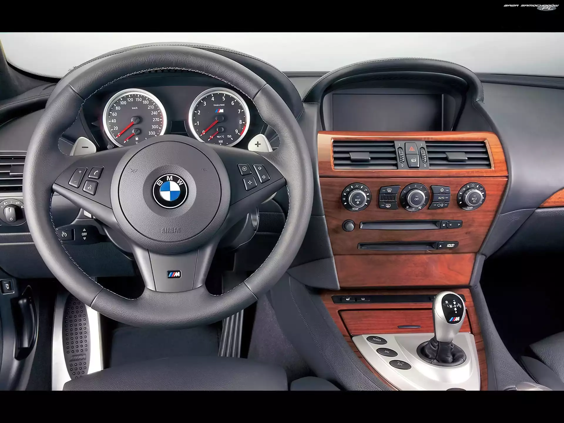 M6, Wnętrze, Bmw