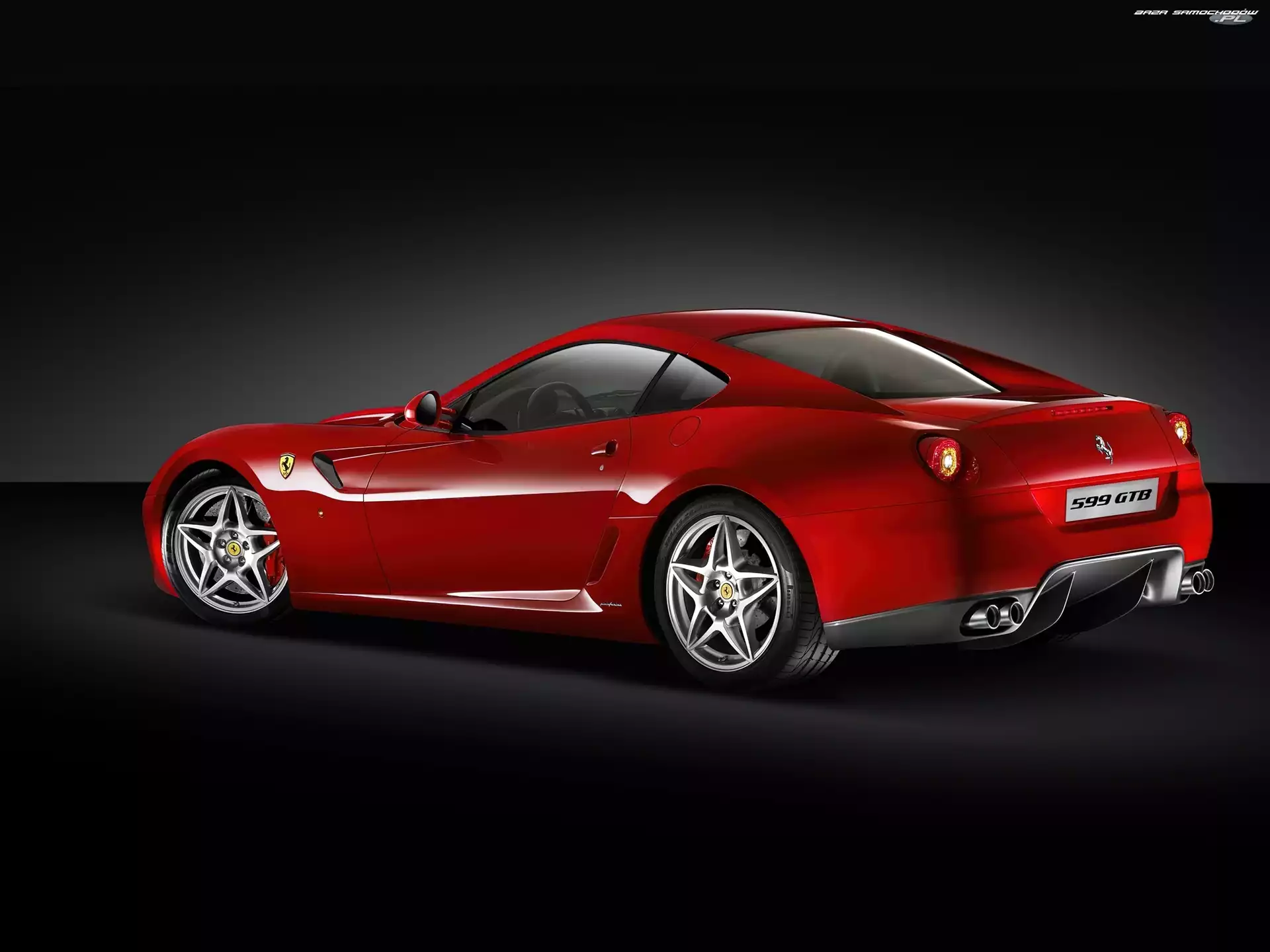 Wydechu, Ferrari 599, Końcówki