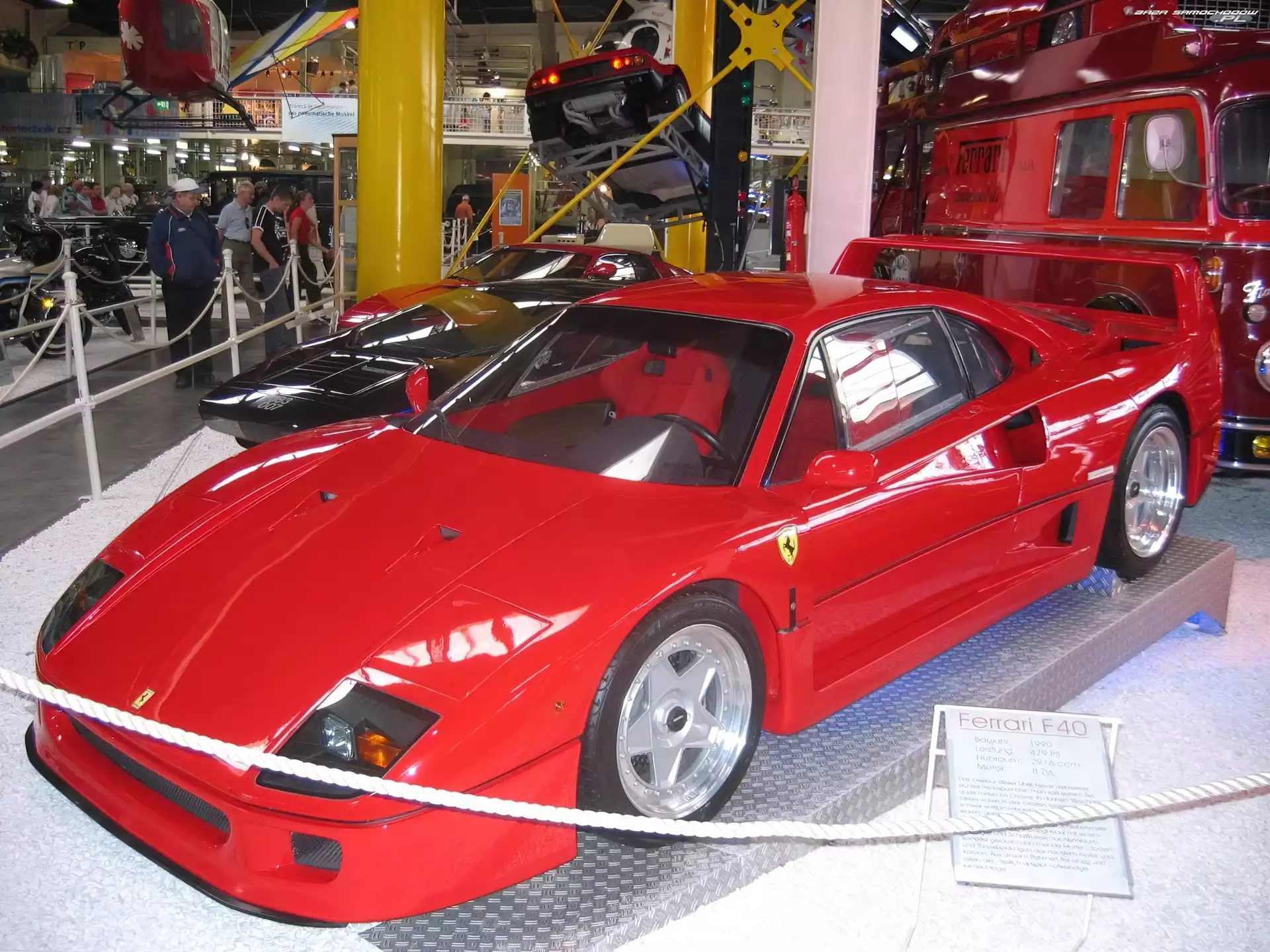 Ferrari F 40, Wystawa