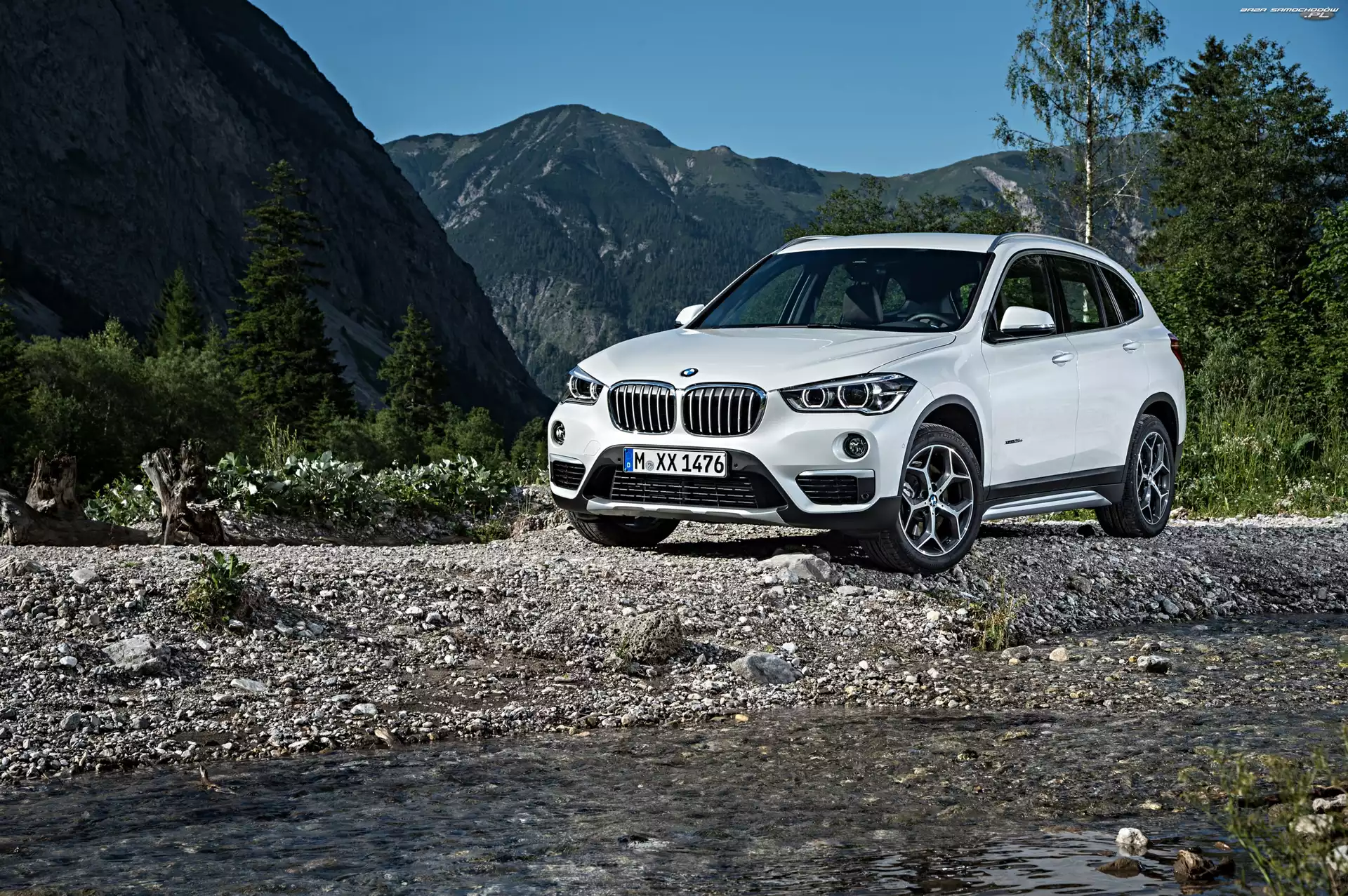 BMW X1 xDrive 28i, Góry, Białe, 2017