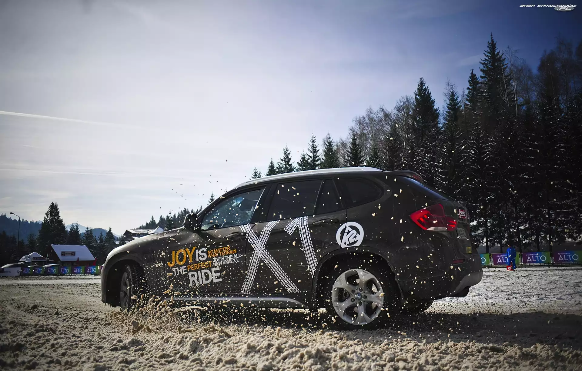 Reklama, BMW X1