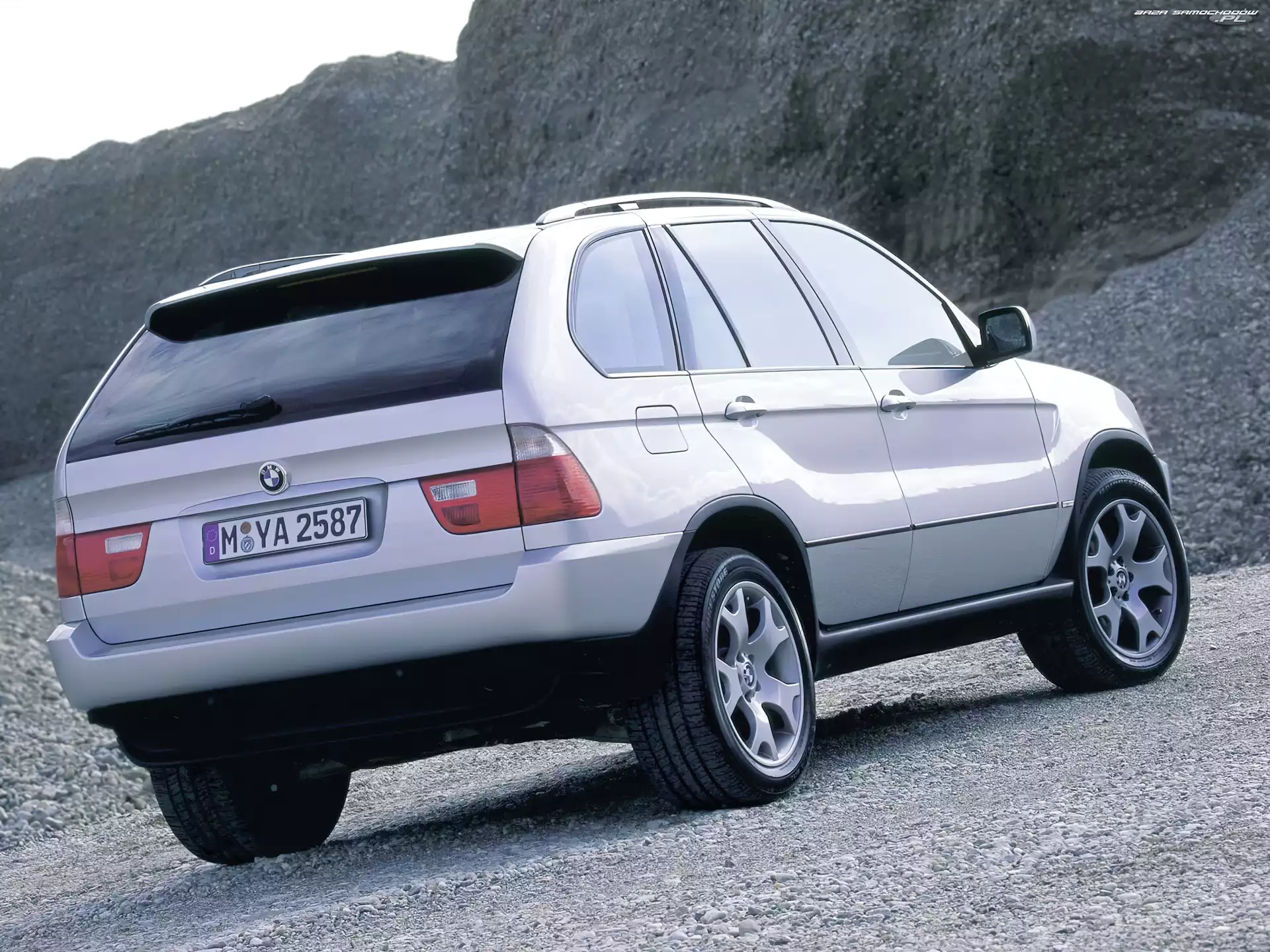 E53, Bmw X5