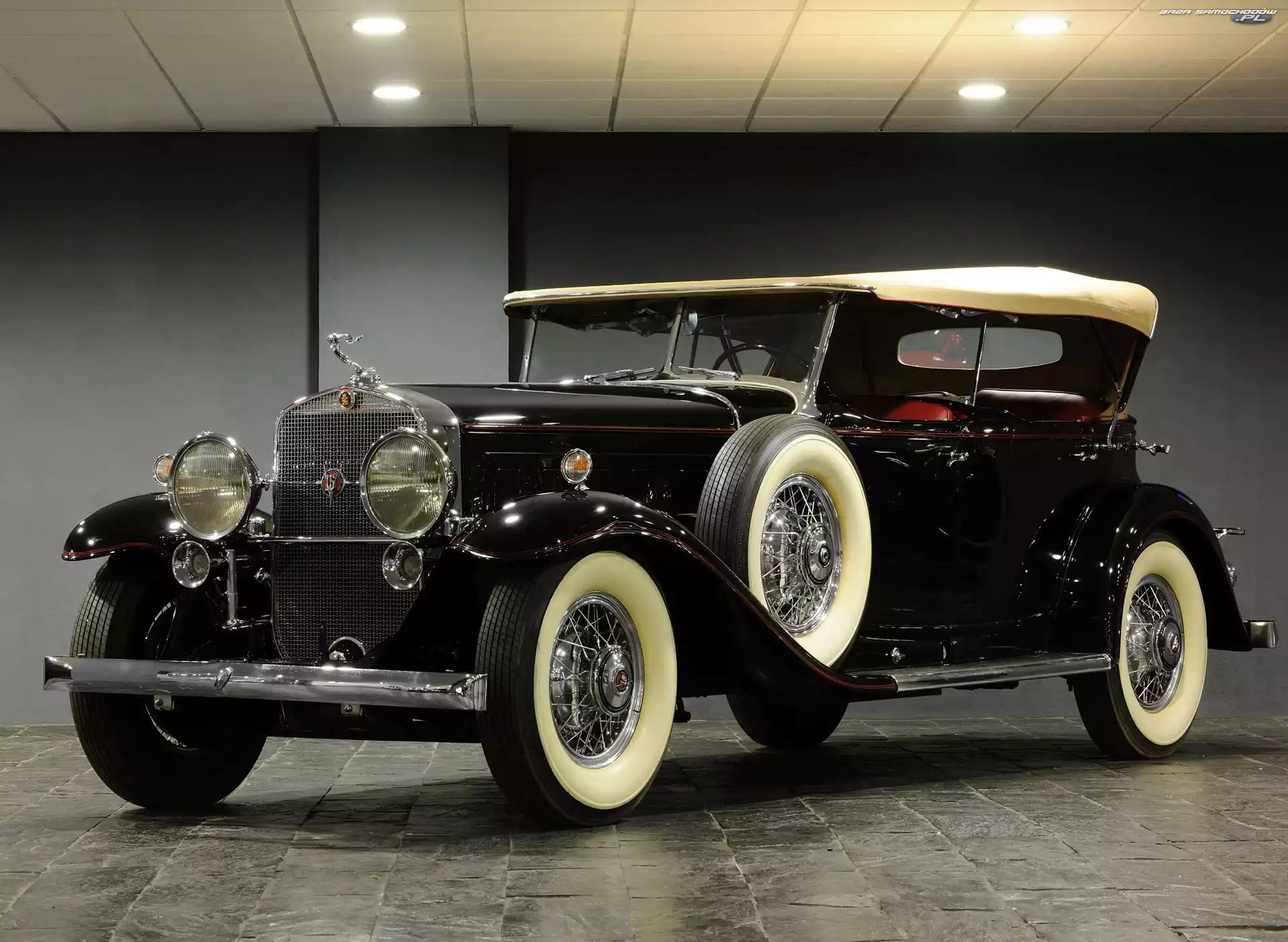 Zabytek, Cadillac V16 452, Klasyk