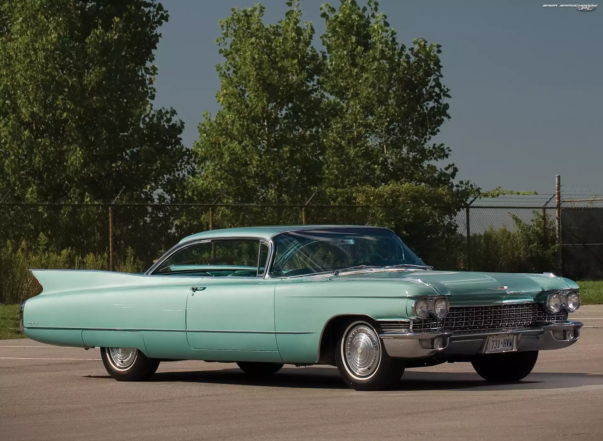 Zabytkowy, Cadillac DeVille, Samochód
