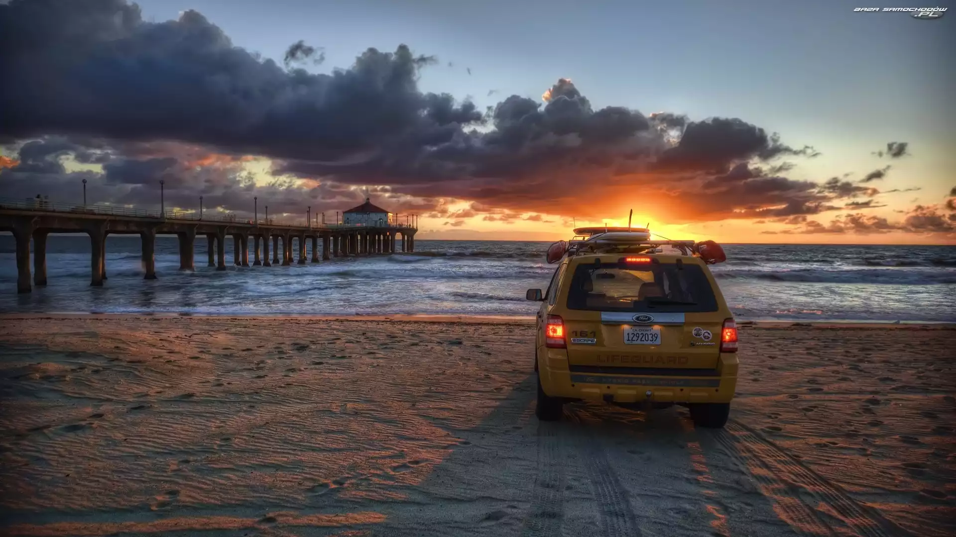 Chmury, Zachód słońca, Plaża, Ford Escape Hybrid, Molo