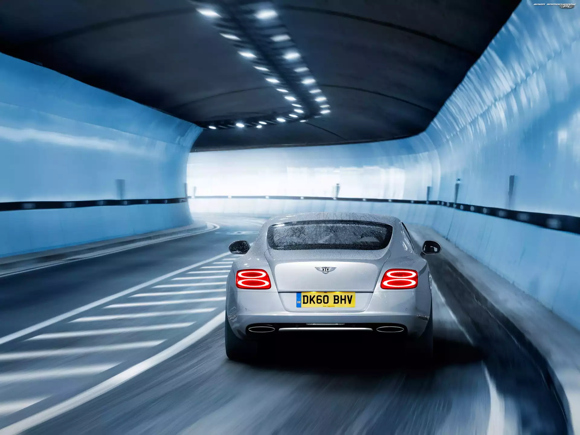 Zakrętów, Bentley Continental GT, Doświetlanie