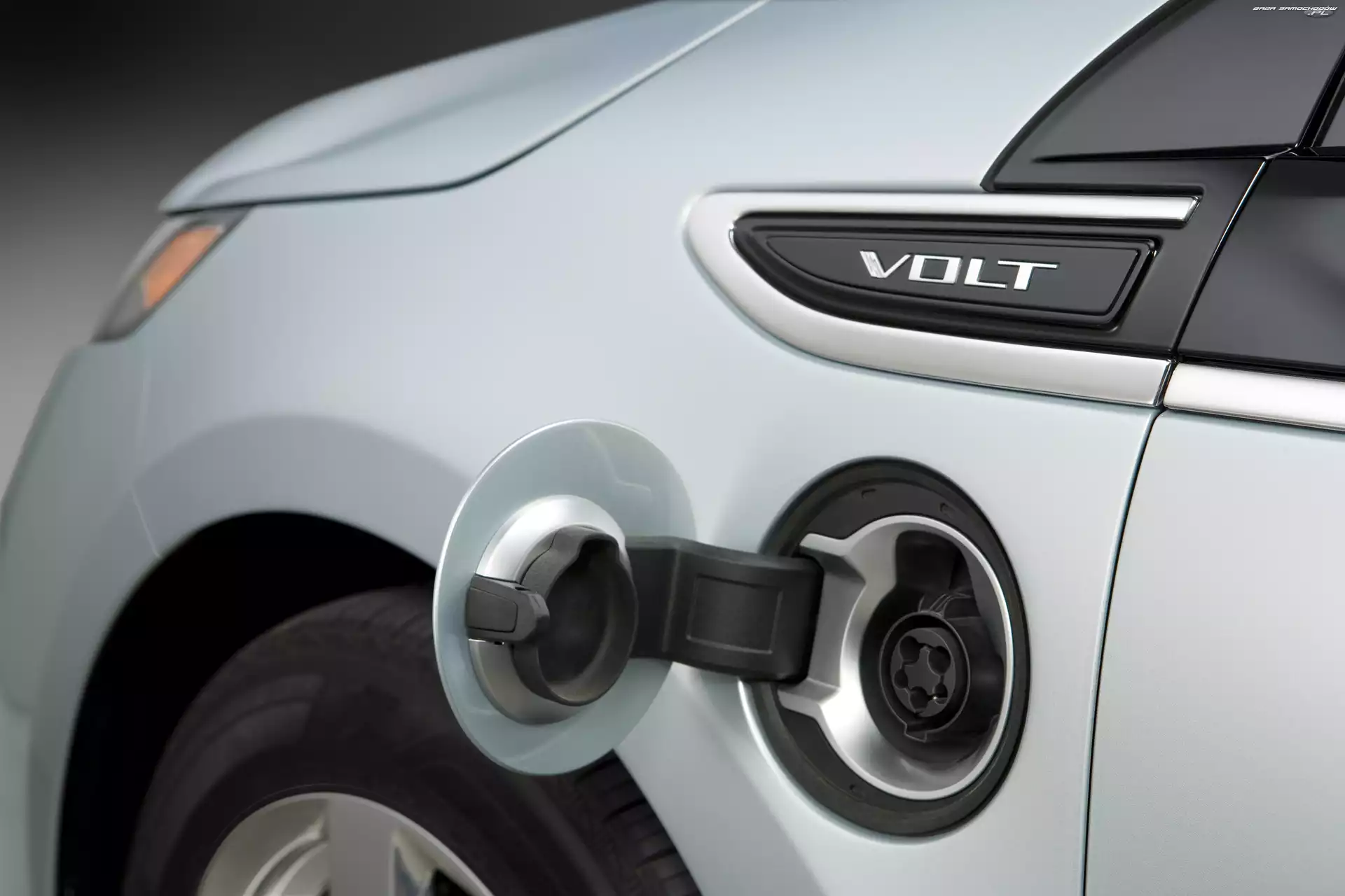 Zasilająca, Chevrolet Volt, Wtyczka