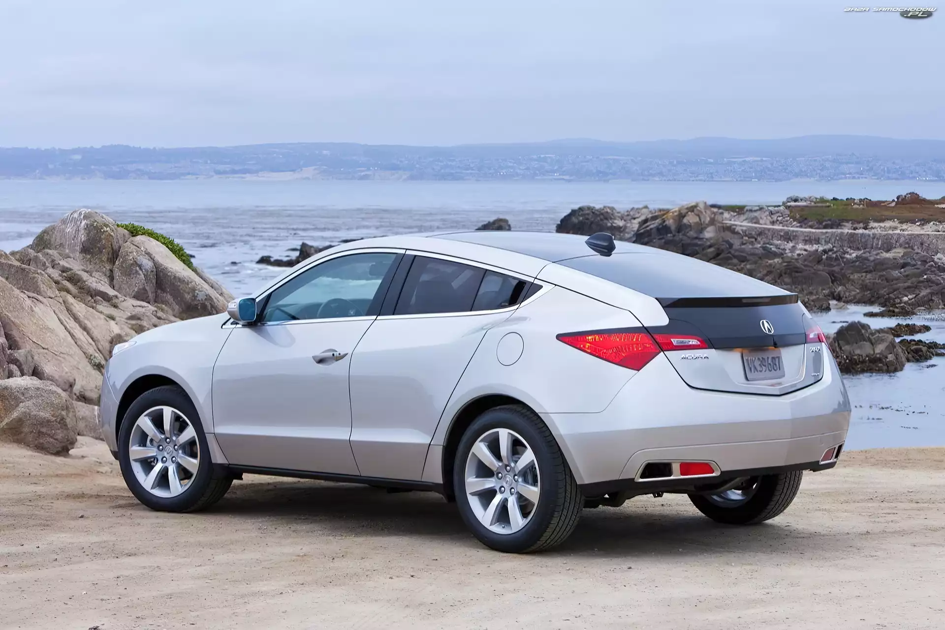 Zatoka, Bok, Acura ZDX