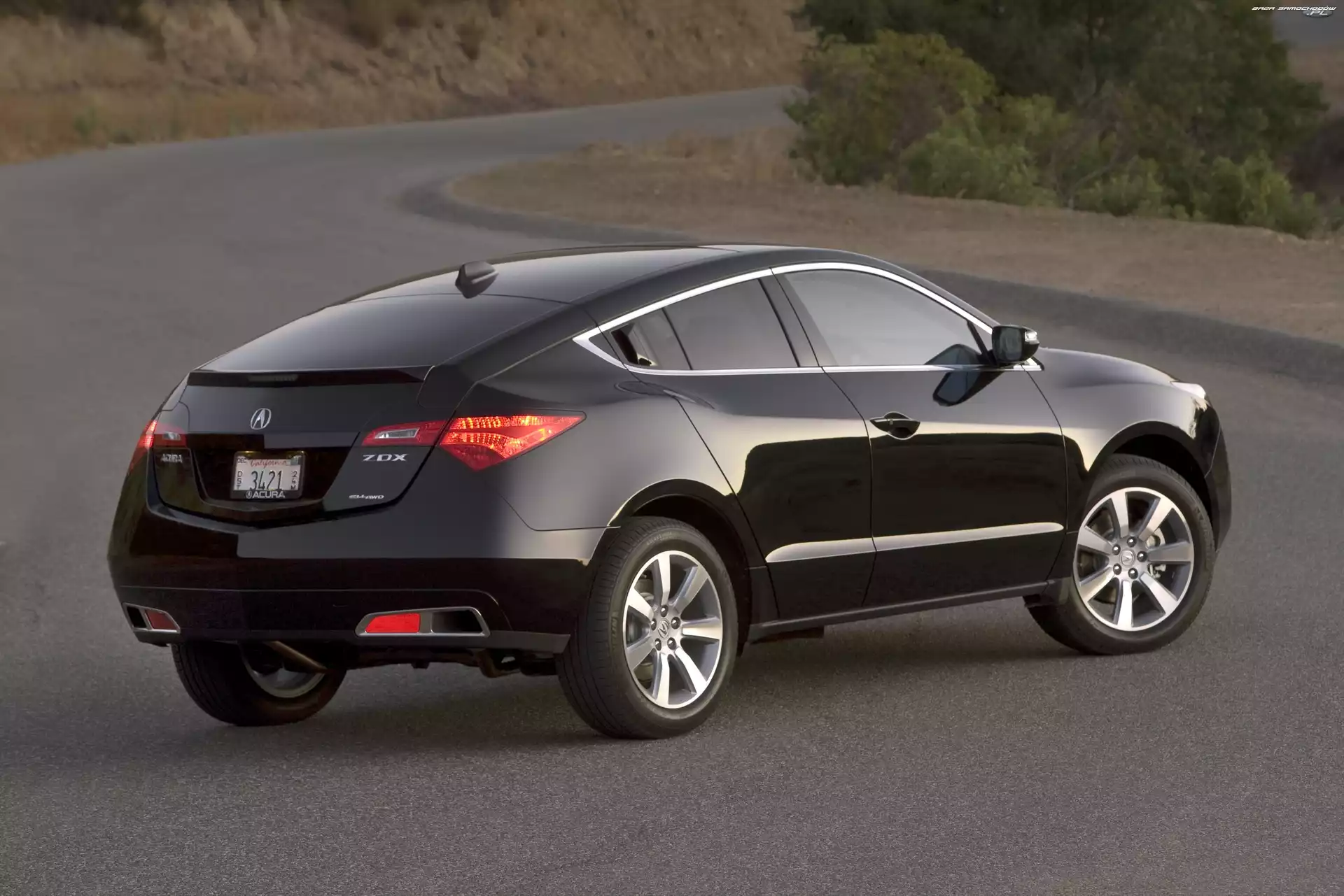 Acura ZDX, Bagażnik