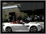 Aston Martin, Vantage, Biały, V12