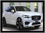 Białe, Volvo XC60