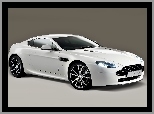 Biały, Aston Martin, V8 Vantage