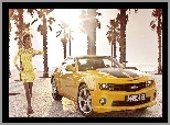 Chevrolet Camaro, Palmy, Żółty, Kobieta