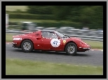 Klasyków, Ferrari Dino, Wyścig