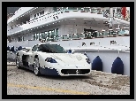 Statek, Maserati, MC12