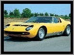 Lamborghini Miura, SV