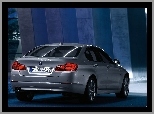BMW seria 5 F10, Noc, Tył, Światła
